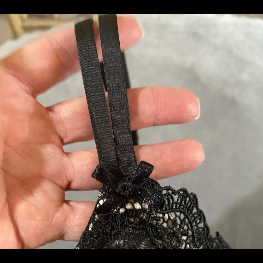 Cacique Lace Balconette Bra. Size 40DDD. - Picture 3 of 5